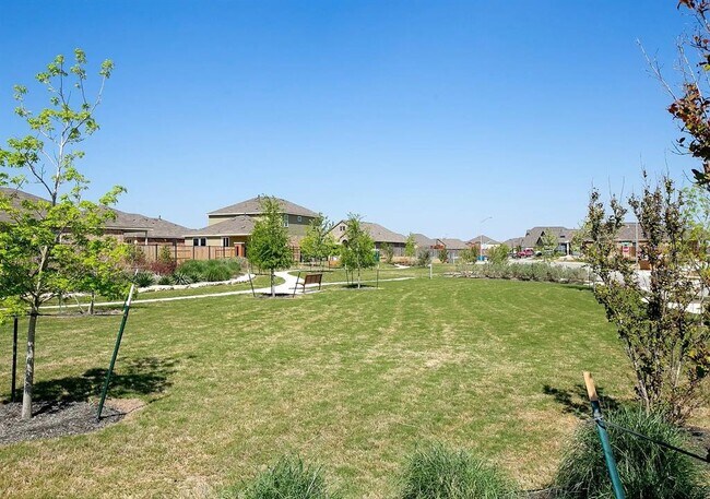 Building Photo - 230 Nectar Dr