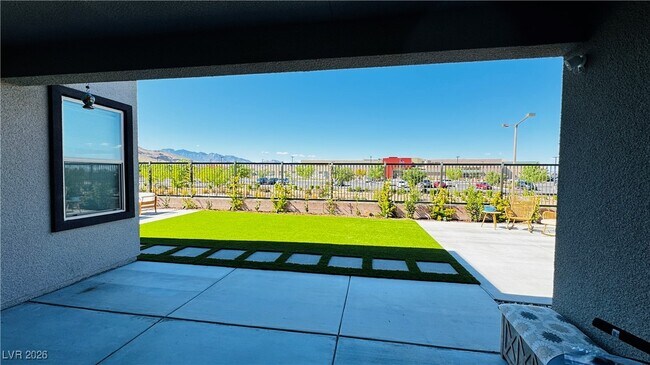 Building Photo - 9836 Starlight Ridge Ave