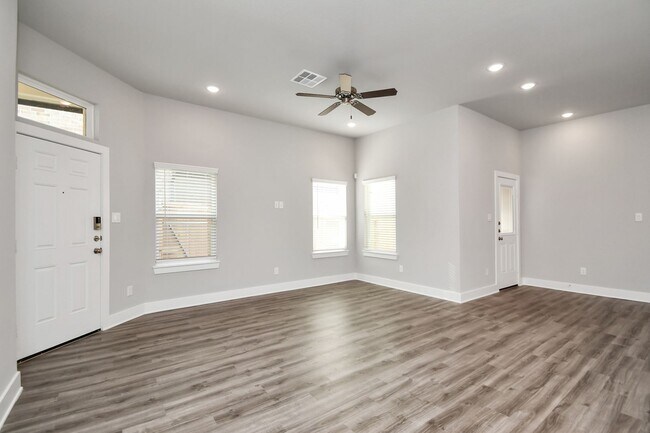 Building Photo - Welcome to the Elm — Single-Level Charm, Modern Style.