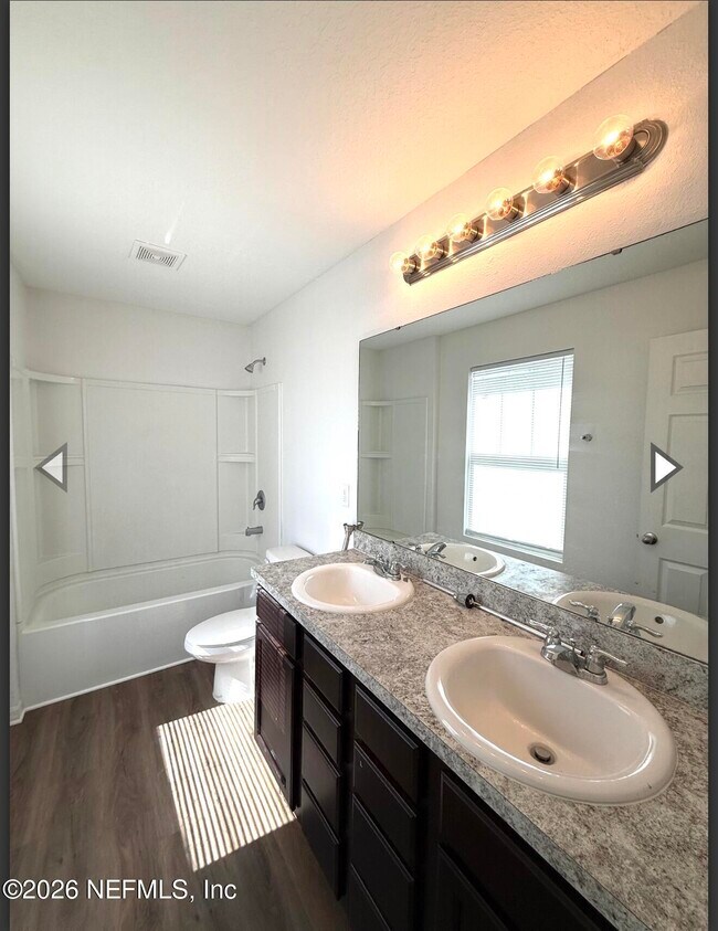 Building Photo - 3067 Harbison St