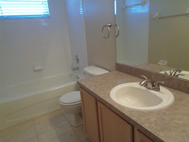 Building Photo - 12613 Longcrest Dr