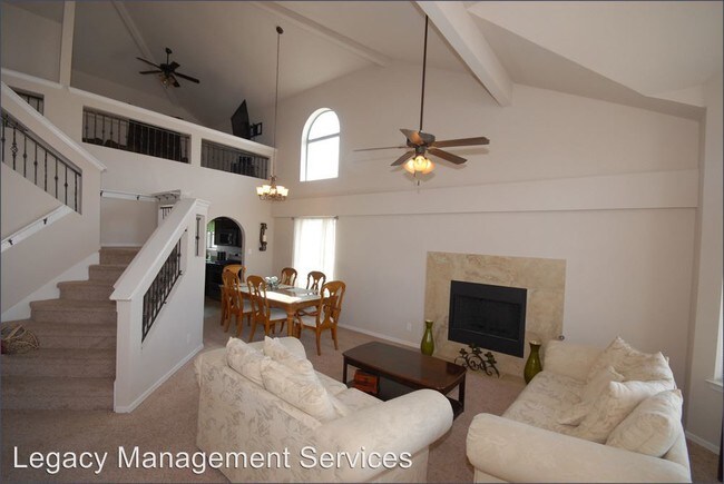 Building Photo - 4800 Red Canyon Ct