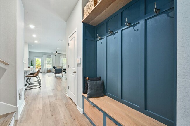 Building Photo - 911 Bright Gemstone Wy