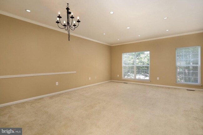 Building Photo - 8611 Ellesmere Way