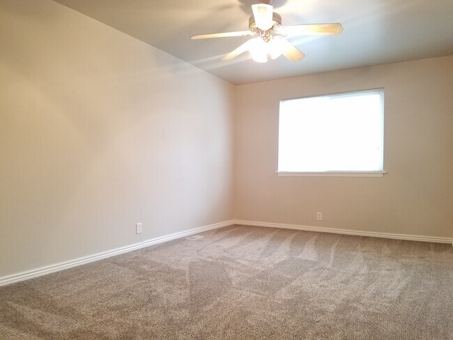 Building Photo - 7942 Chadbourne Dr