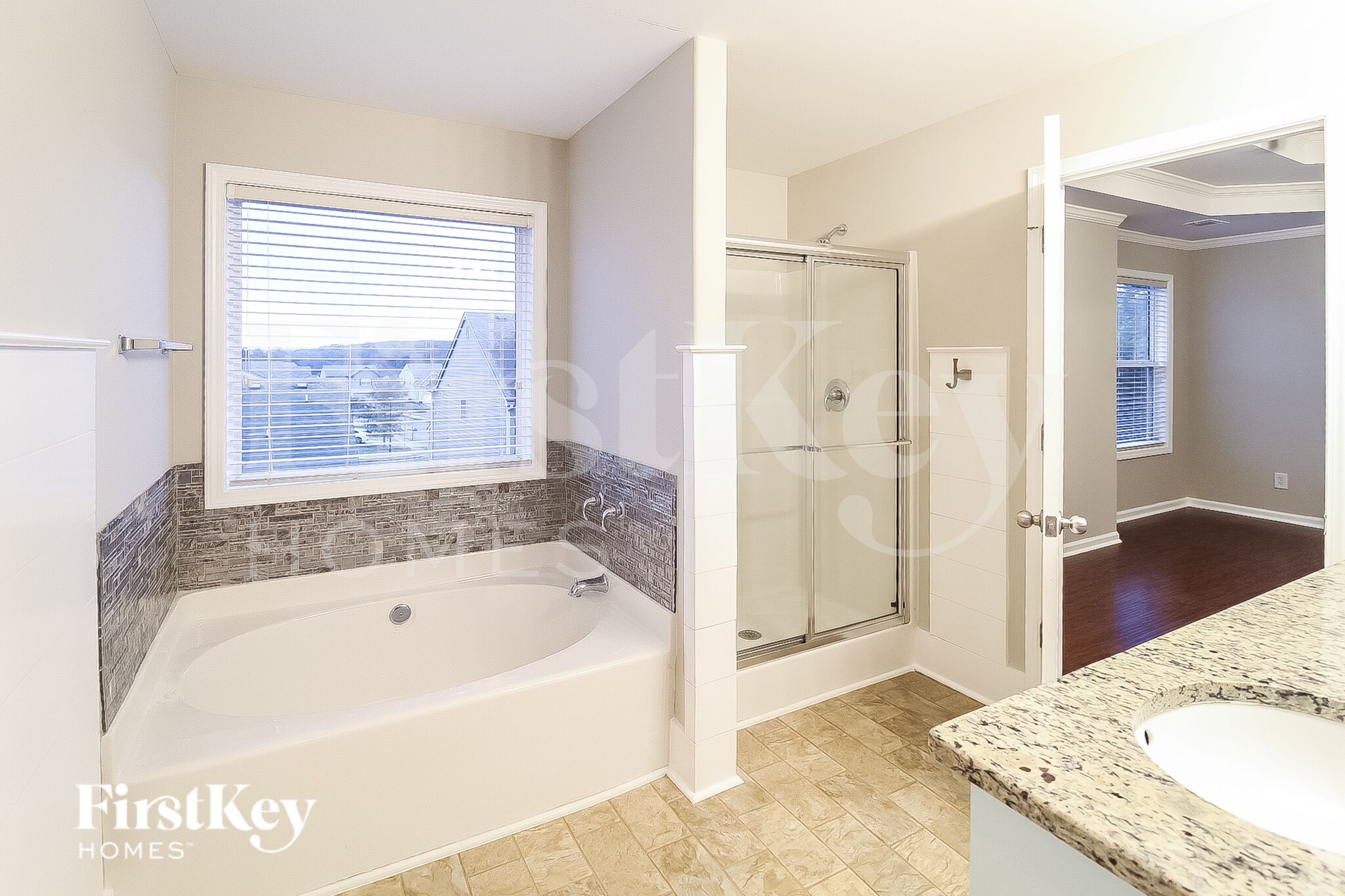 Building Photo - 2071 Lily Valley Dr