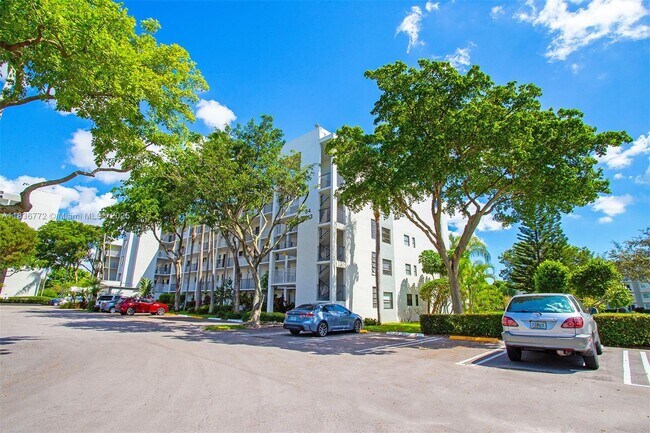 Building Photo - 2213 Cypress Island Dr