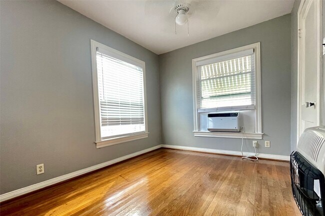 Building Photo - 1502 Elmen St