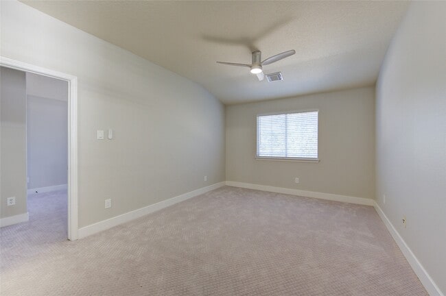 Building Photo - 6323 Richland Hills Dr