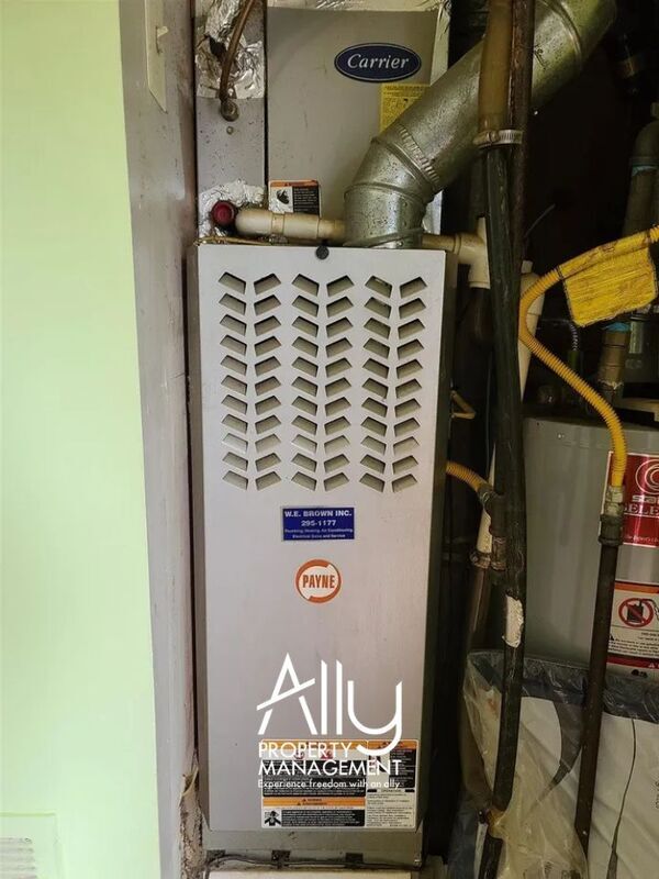 Building Photo - 840 Runnel Ct