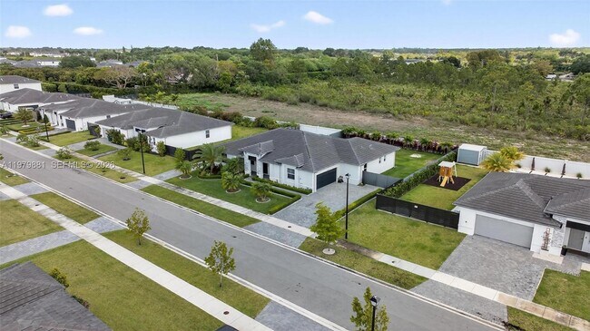 Building Photo - 16767 SW 290th Ln