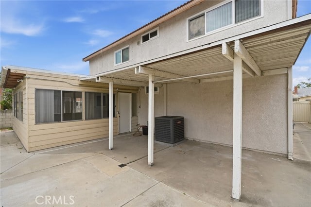 Building Photo - 17016 Leslie Ave