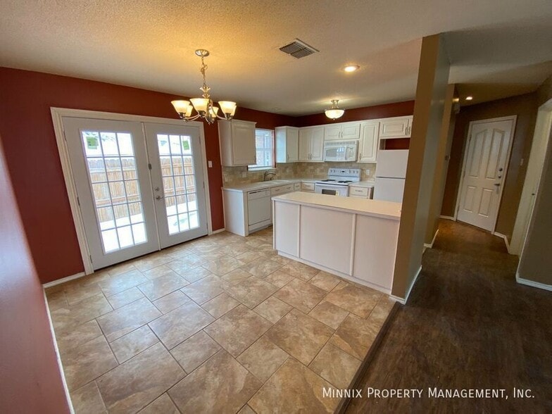 Building Photo - 2530 107th Dr