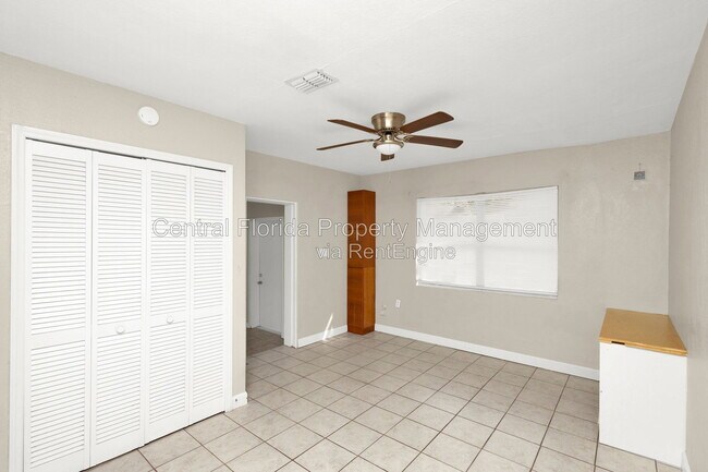 Building Photo - 226 S Hill Ave