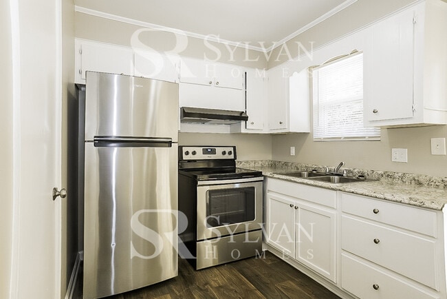 Building Photo - The Lifestyle You Deserve.
