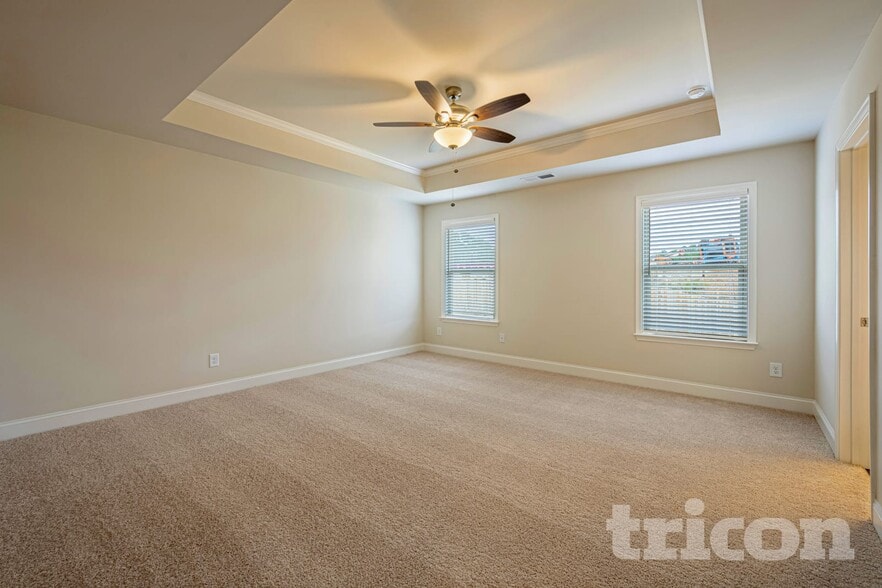 Building Photo - 431 Curlin Ct