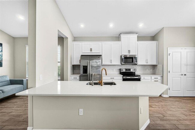 Building Photo - 1910 Goblet Cv St