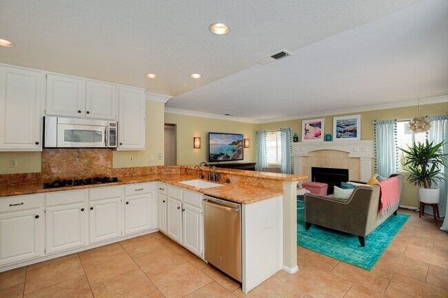 Building Photo - Carlsbad Home 3 Bedroom + retreat, 2.5 Bat...