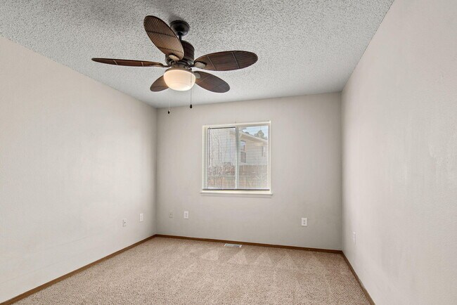 Building Photo - 1427 Atchison Ave
