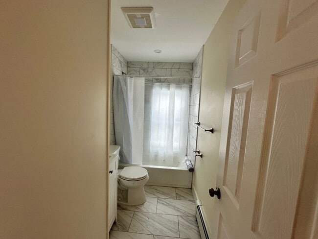 Building Photo - 64 Cedar St