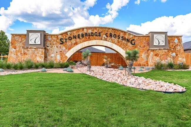 Building Photo - 1794 SF Home in Stonebridge Crossing - 4 B...