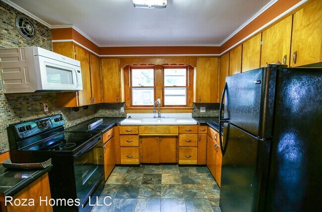 Building Photo - 3 br, 1.5 bath House - 315 S Florence