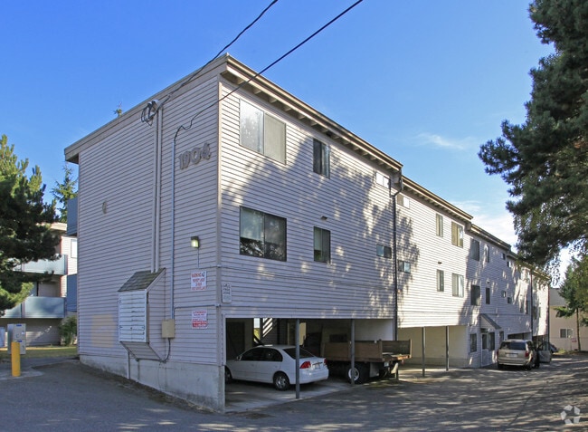 Building Photo - Anthem Apartments