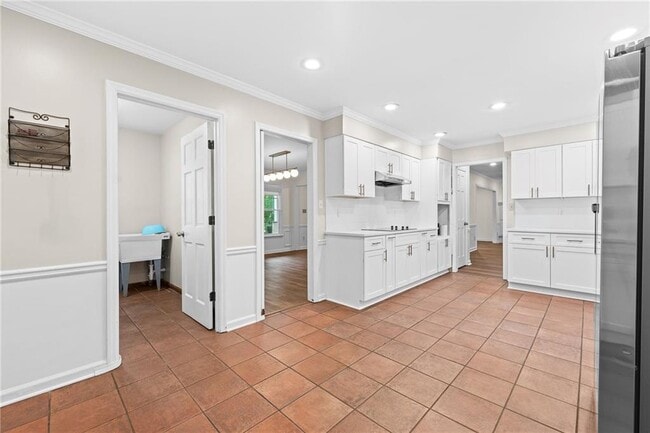 Building Photo - 4496 Windsor Oaks Dr