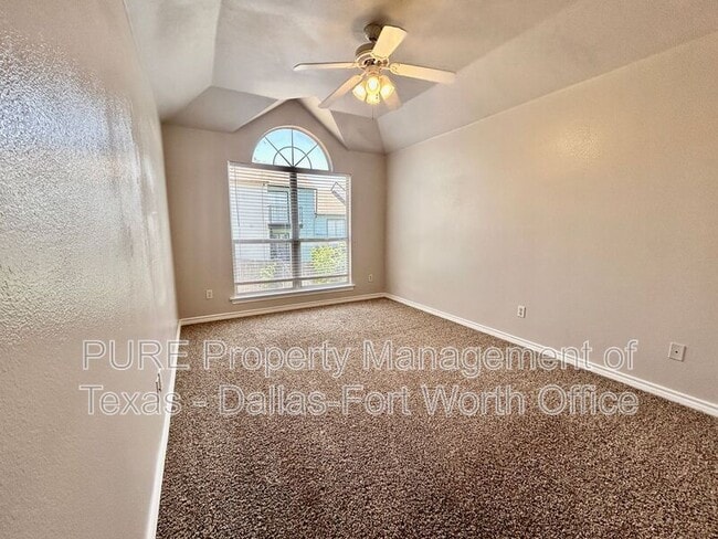 Building Photo - 4008 Cottage Park Ct