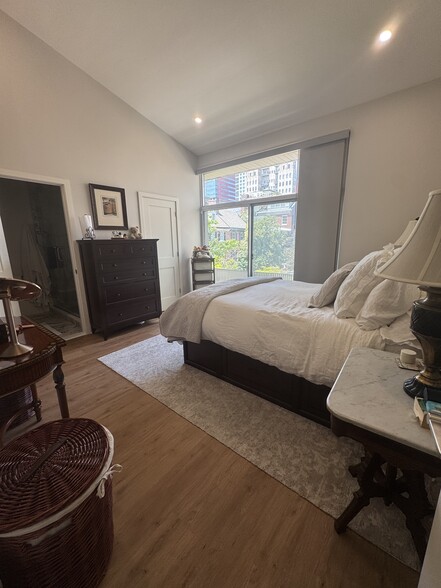 2nd Floor Master Bedroom - 637 Spruce St