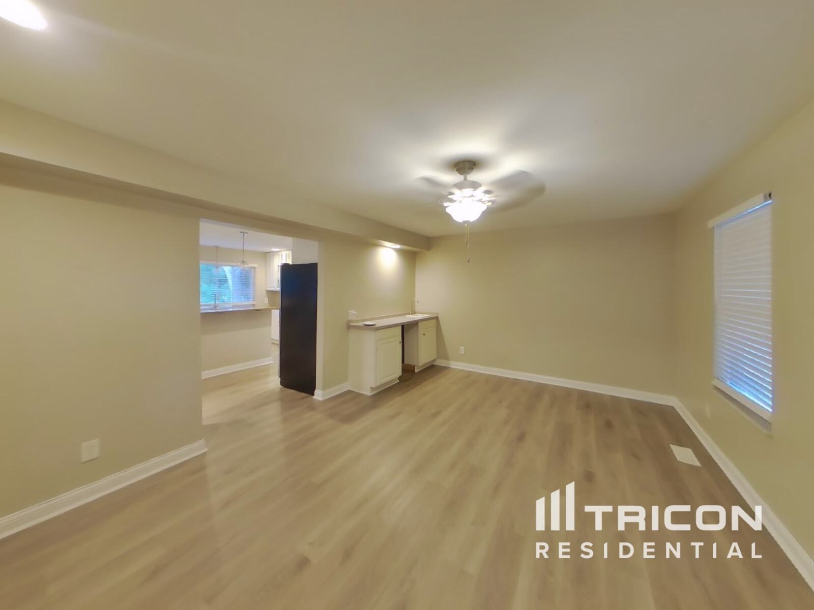 Building Photo - 519 Falaise Dr