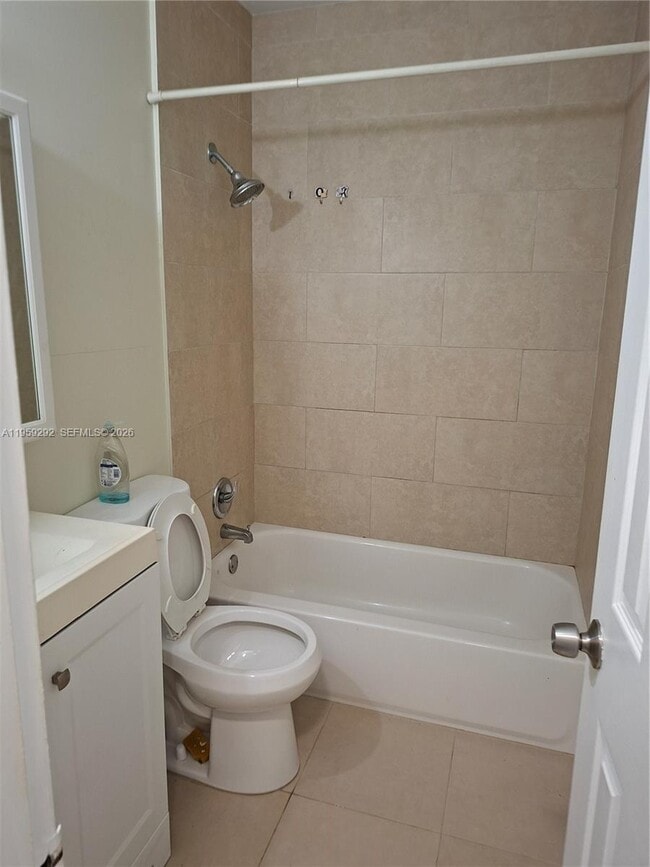 Building Photo - 600 Layne Blvd