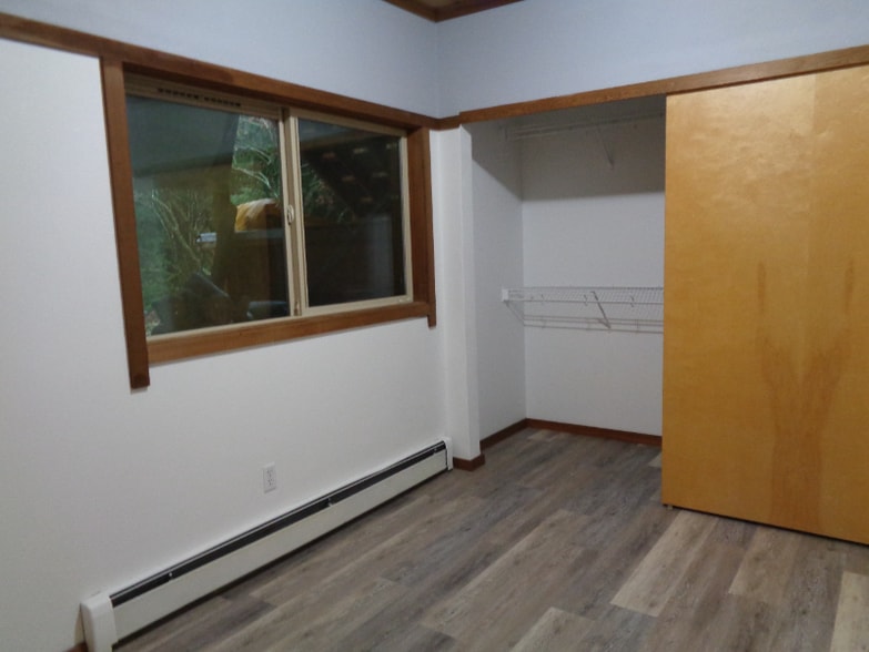 Building Photo - 9120 177th Ave NE