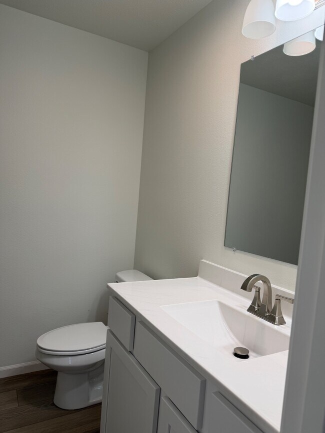 Building Photo - 188 E Sunset Cove Ln