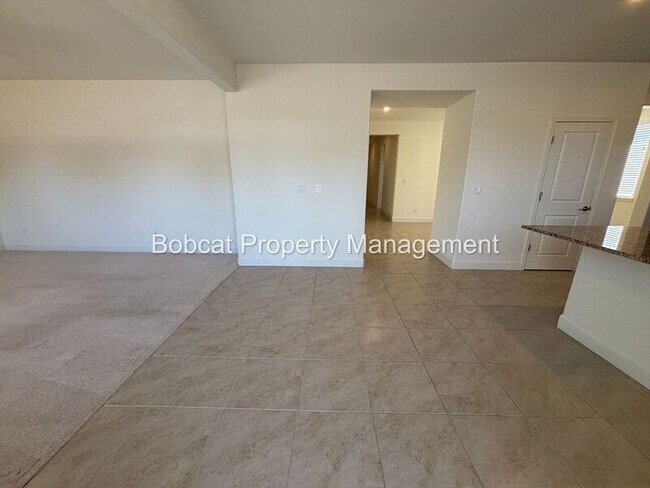 Building Photo - 1120 Dapple Dr