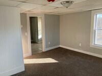 Building Photo - 107 G St