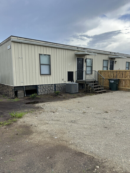 Building Photo - 124 Worthington Dr