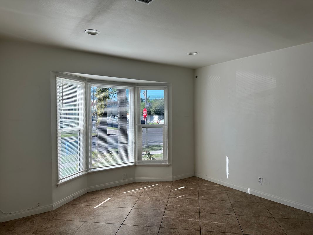 Building Photo - 8156 Tilden Ave