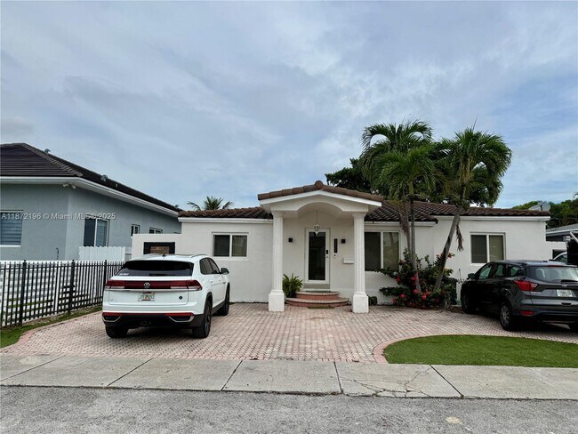 Primary Photo - 3331 NW 18th Terrace