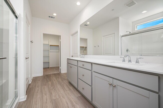 Building Photo - 78879 Fortuna Pl