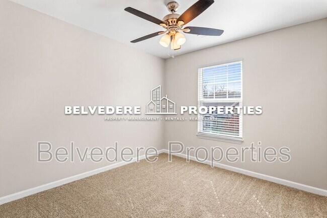 Building Photo - 116 Summerland Dr