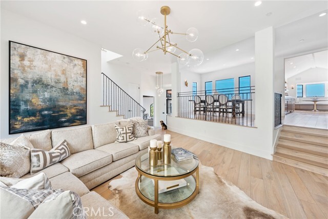 Building Photo - 250 High Dr