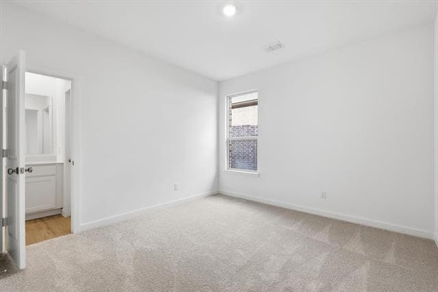 Building Photo - 1604 Adams Dr