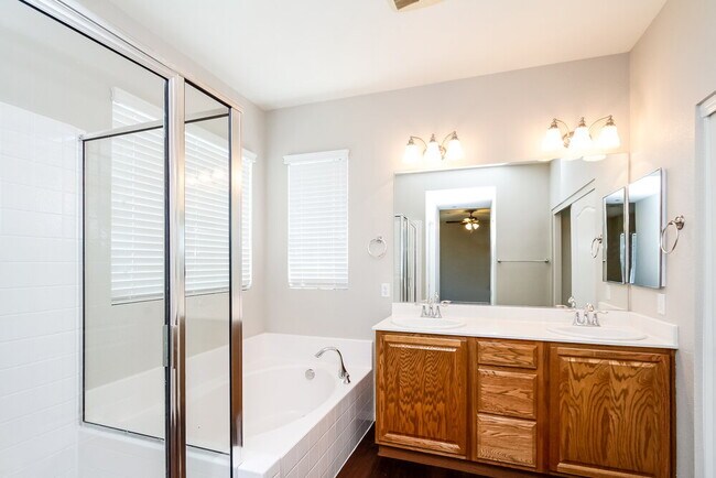 Building Photo - 6204 Bradford Island Ct