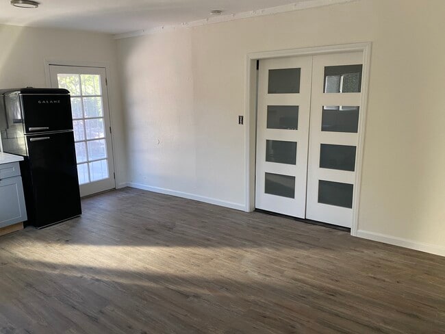 Building Photo - 15128 Brand Blvd