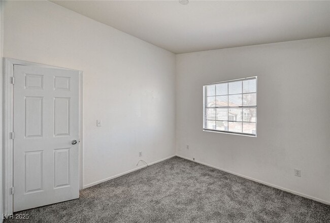 Building Photo - 8213 Mt Brodie Cir