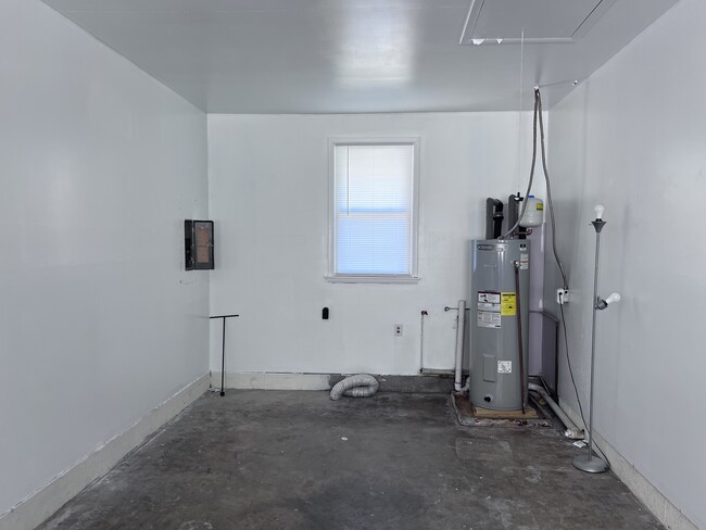 Building Photo - 134 Campbell Pl