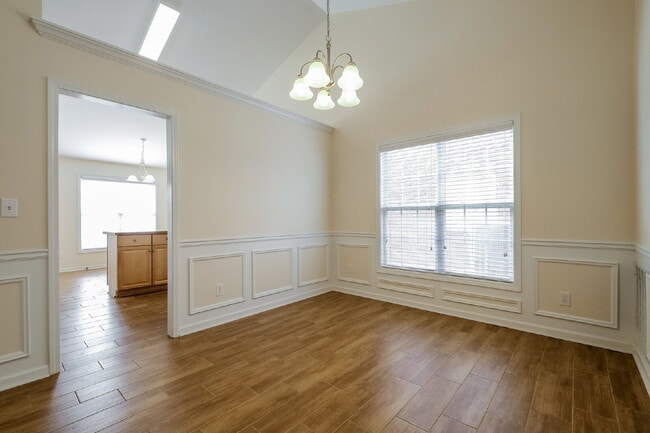 Building Photo - 1072 Pecan Grove Pl