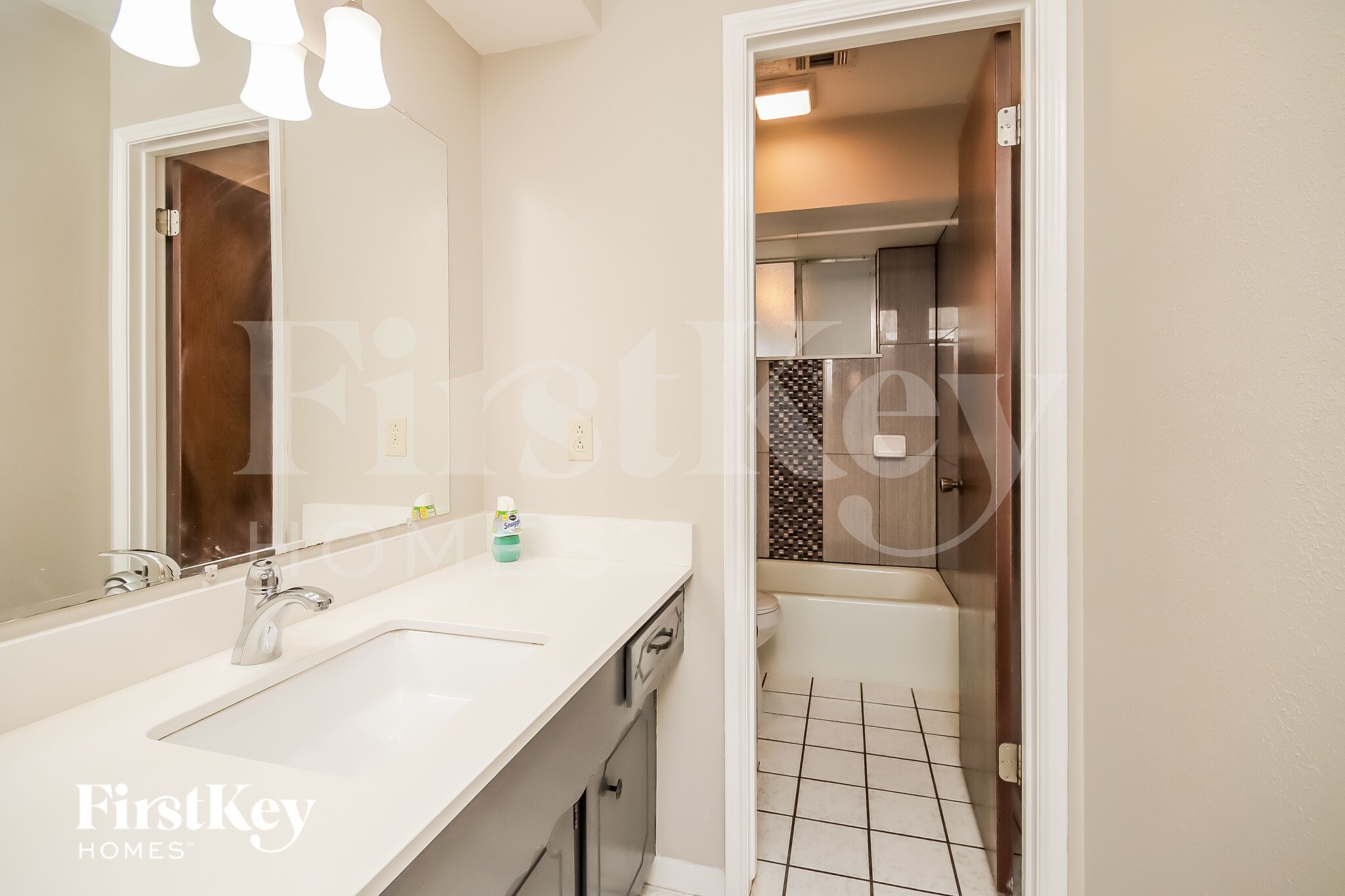 Building Photo - 4515 Tuscarora St