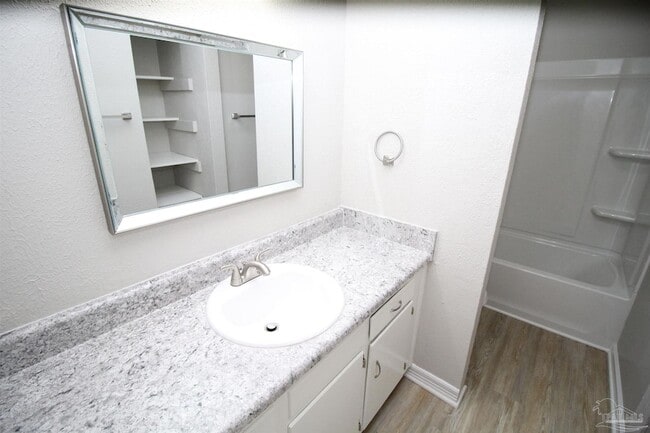 Building Photo - 3687 E Olive Rd